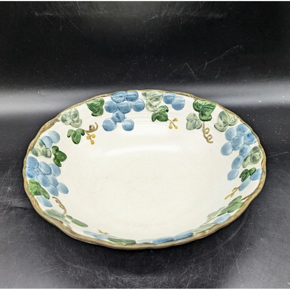 Vintage Blue Grape by Metlox POPPYTRAIL 9.5